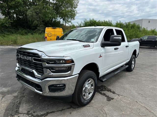 Certified 2025 RAM Ram 2500 Pickup Tradesman with VIN 3C6UR5CL2SG568539 for sale in Kansas City