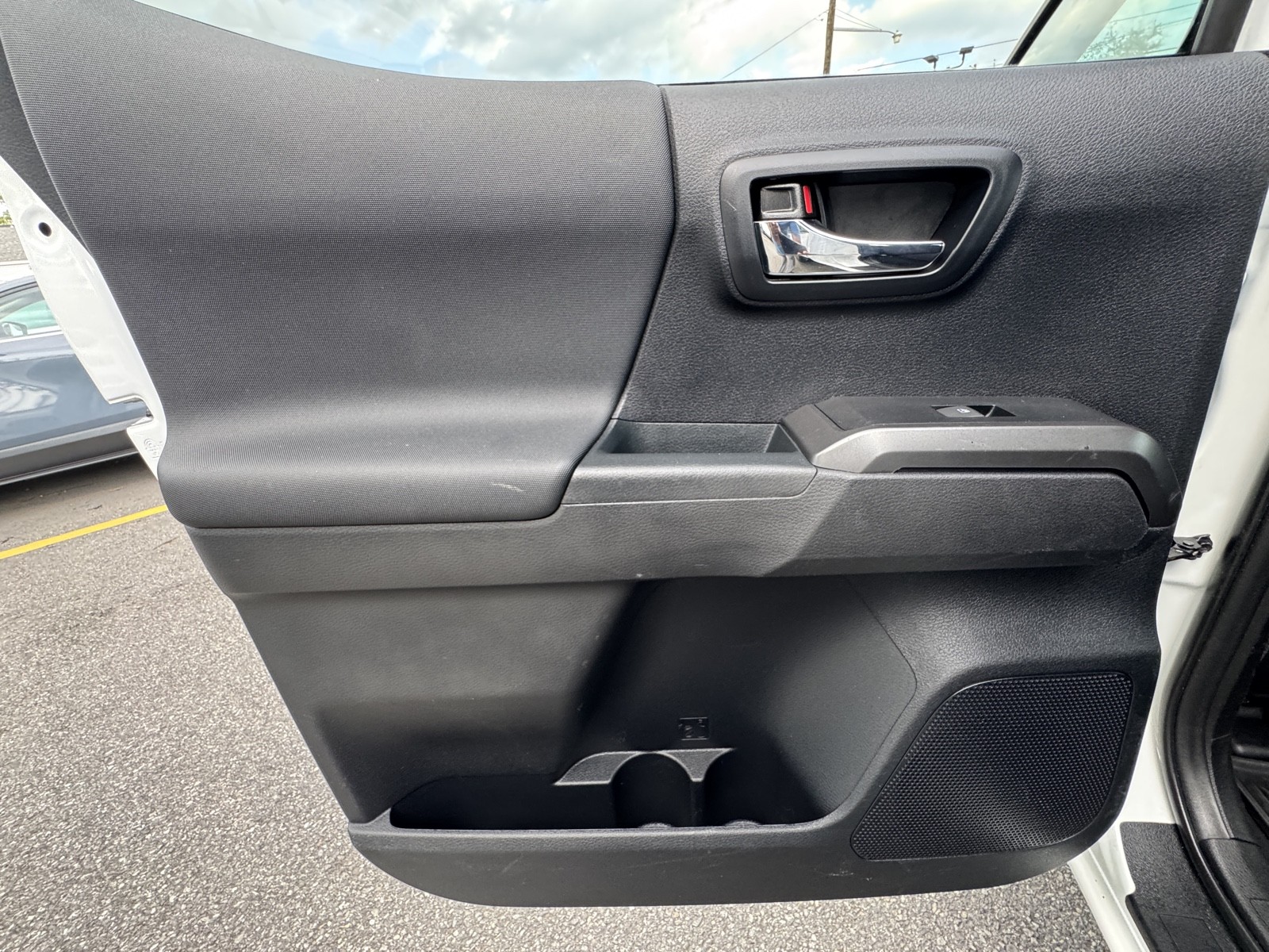 2020 Toyota Tacoma TRD SR5 photo 44