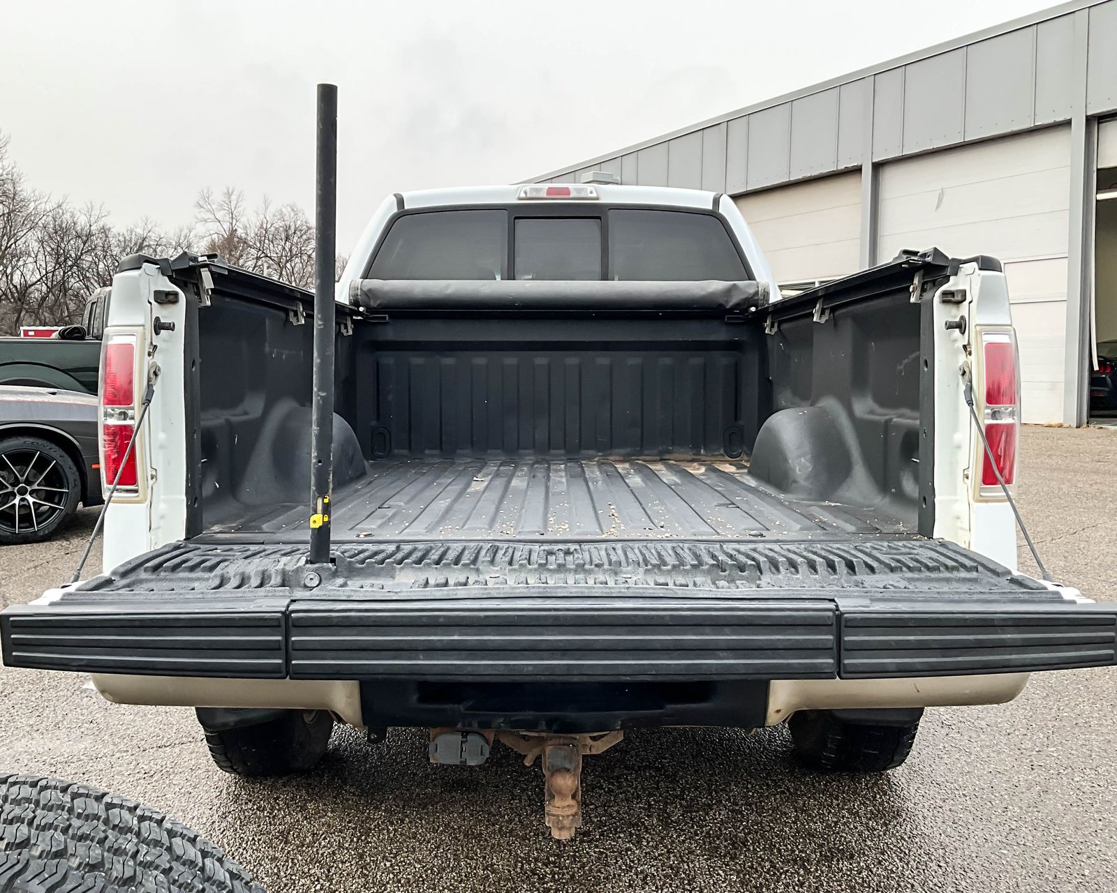 2010 Ford F-150 Lariat photo 21