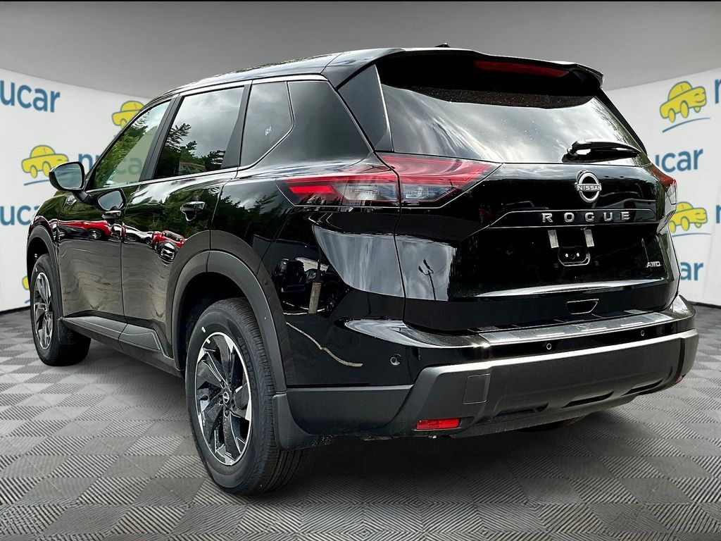 2026 Nissan Rogue SV photo 2