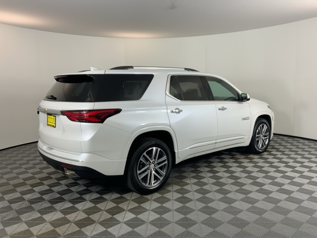 2022 Chevrolet Traverse High Country photo 3