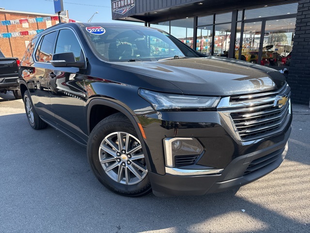 2022 Chevrolet Traverse Leather photo 3