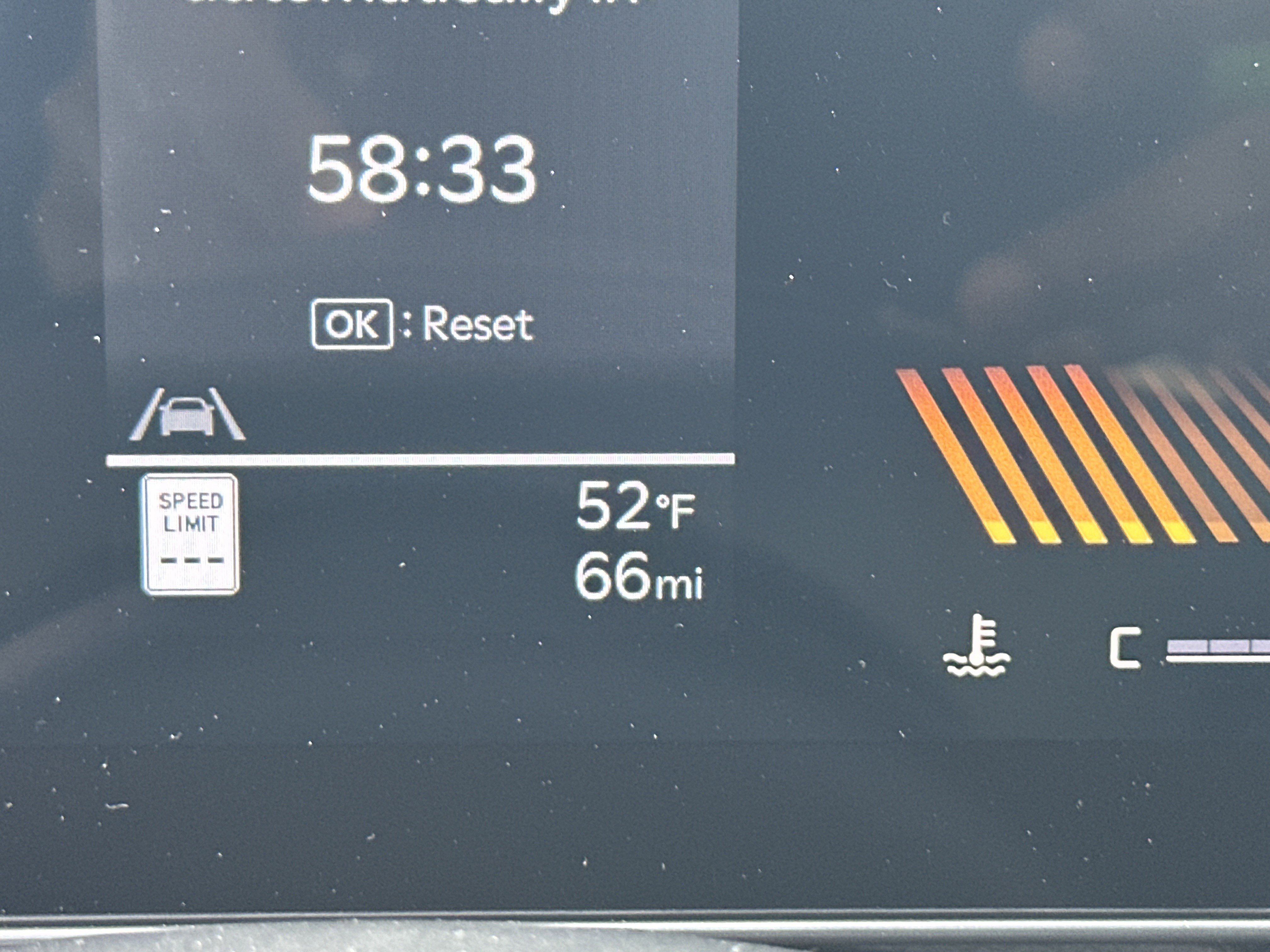 2026 Kia K5 GT-Line photo 2