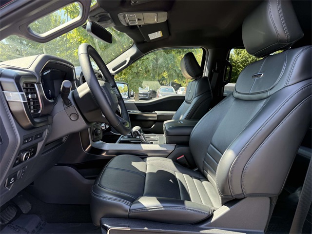 2024 Ford F-150 Platinum photo 12
