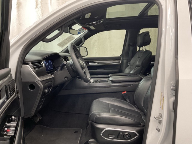 2022 Jeep Wagoneer Series II photo 20