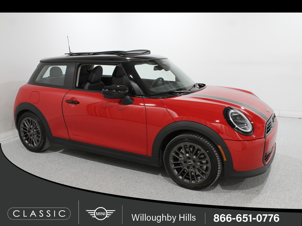2025 MINI Hardtop 2 Door S's photo