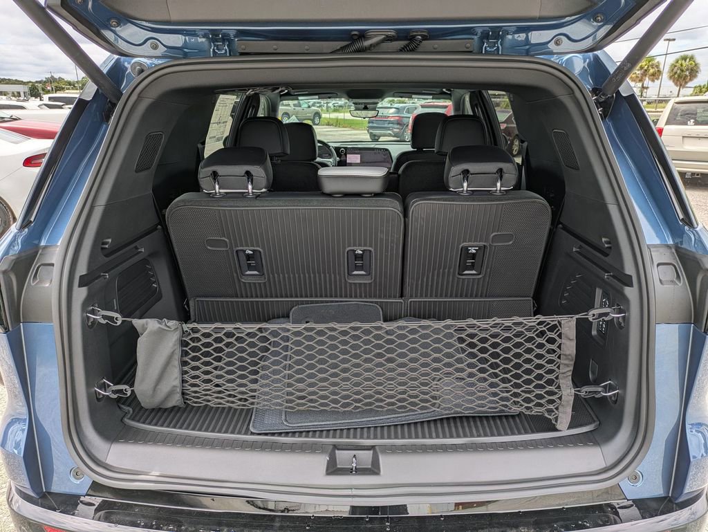 2026 Chevrolet Traverse High Country photo 23