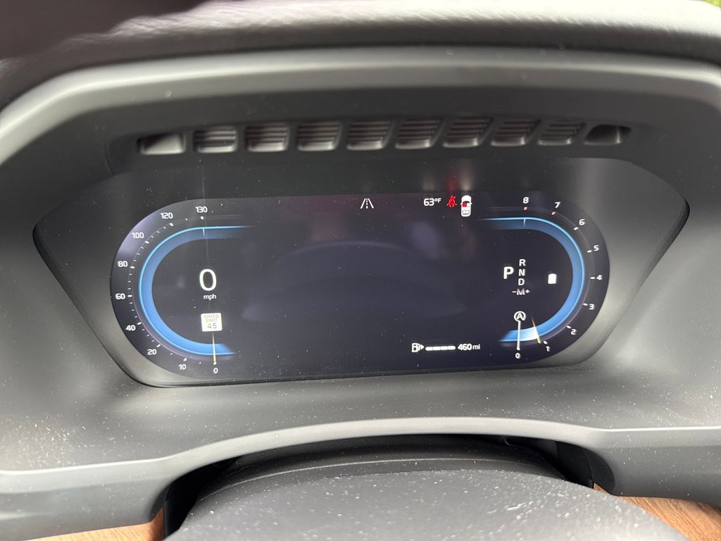 2025 Volvo XC90 Plus photo 21