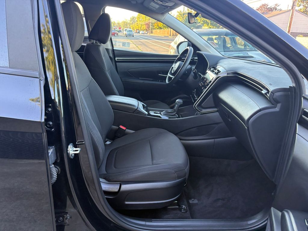 2024 Hyundai Tucson SEL photo 24