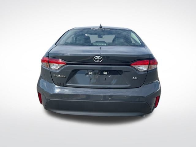 2024 Toyota Corolla LE photo 4