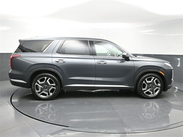2023 Hyundai Palisade Limited photo 4
