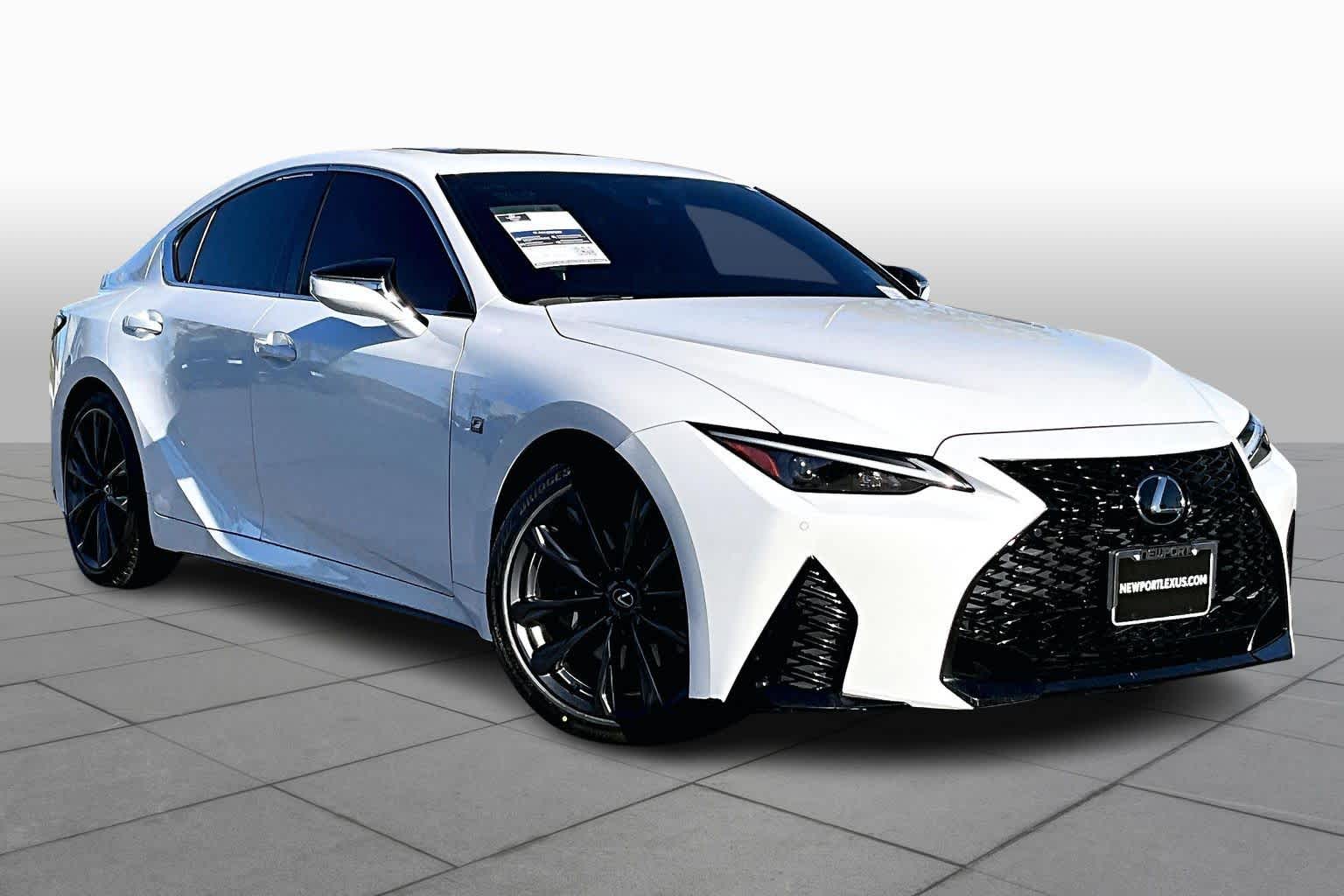 2023 Lexus IS 350 F SPORT photo 2