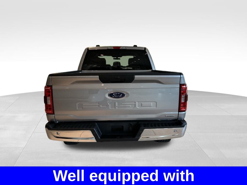 2023 Ford F-150 XLT photo 2