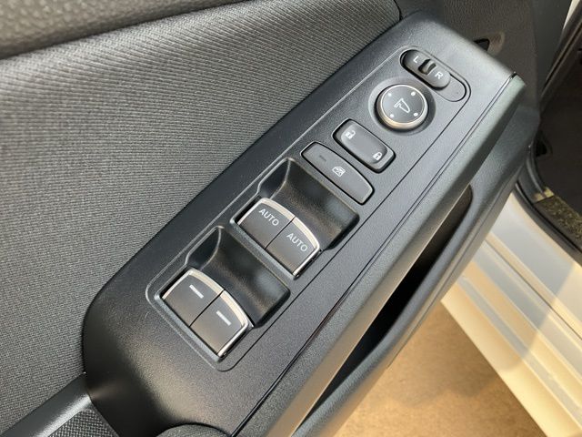 2025 Honda Civic Sport photo 4