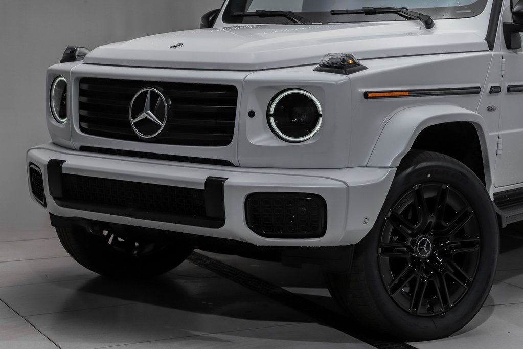 2025 Mercedes Benz G photo 2