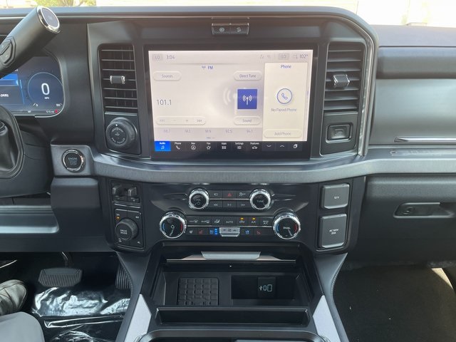 2025 Ford F-350 photo 26
