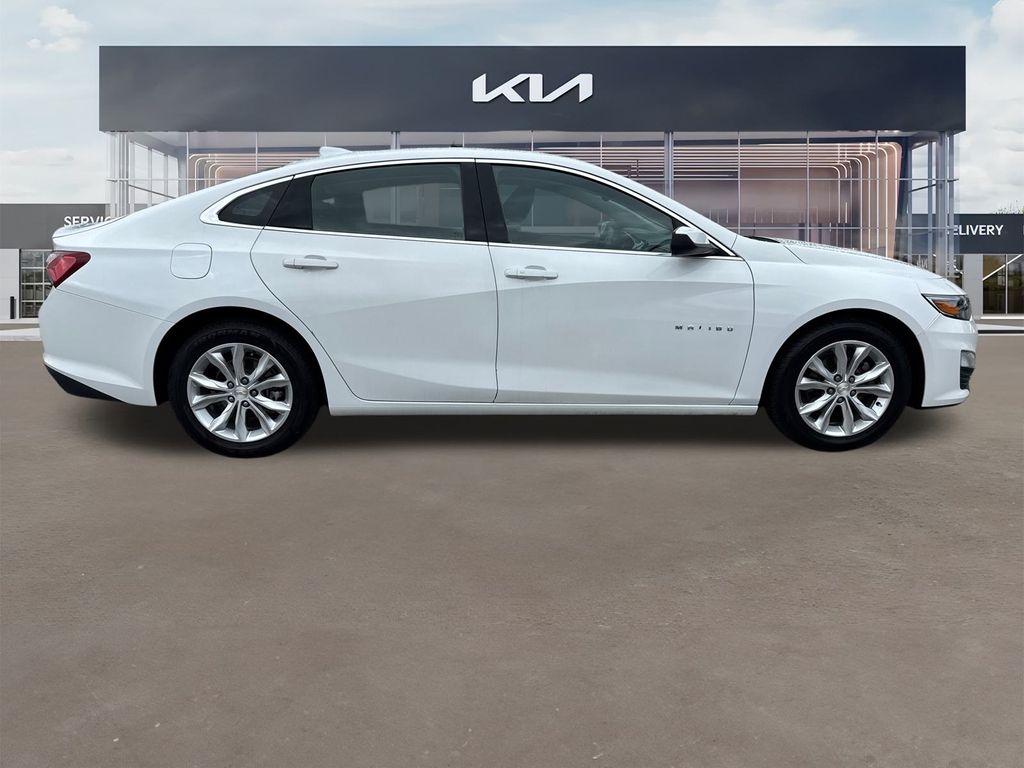 Used 2022 Chevrolet Malibu 1LT with VIN 1G1ZD5ST7NF173317 for sale in Macon, GA