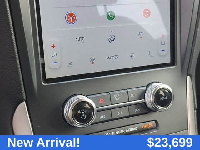 2024 Ford Edge SEL photo 17