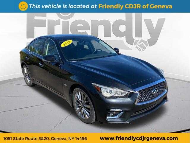 2018 Infiniti Q50 3.0t LUXE photo 3
