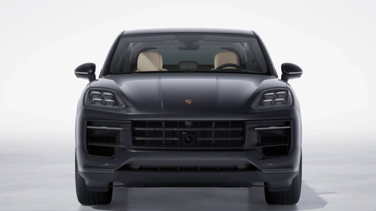 2025 Porsche Cayenne S E-Hybrid Coupe photo 9