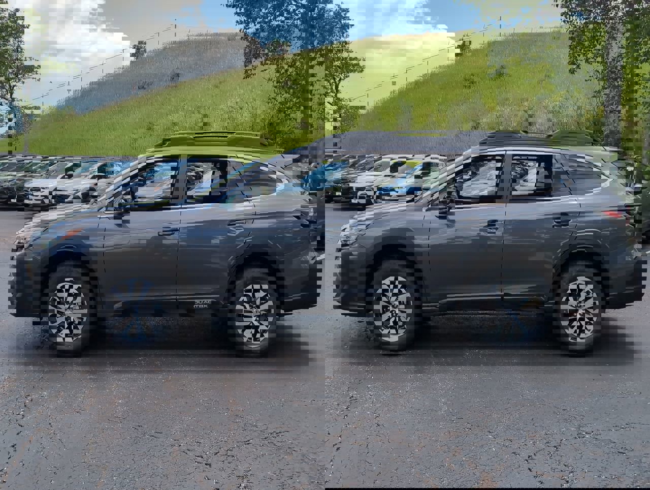 2025 Subaru Outback Premium photo 4