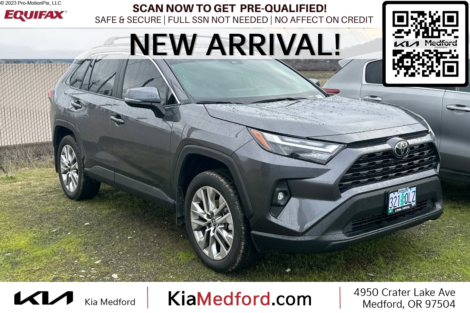 2024 Toyota RAV4 XLE Premium's photo