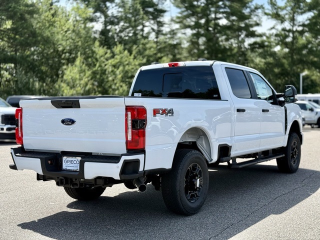 2025 Ford F-350 XL photo 5