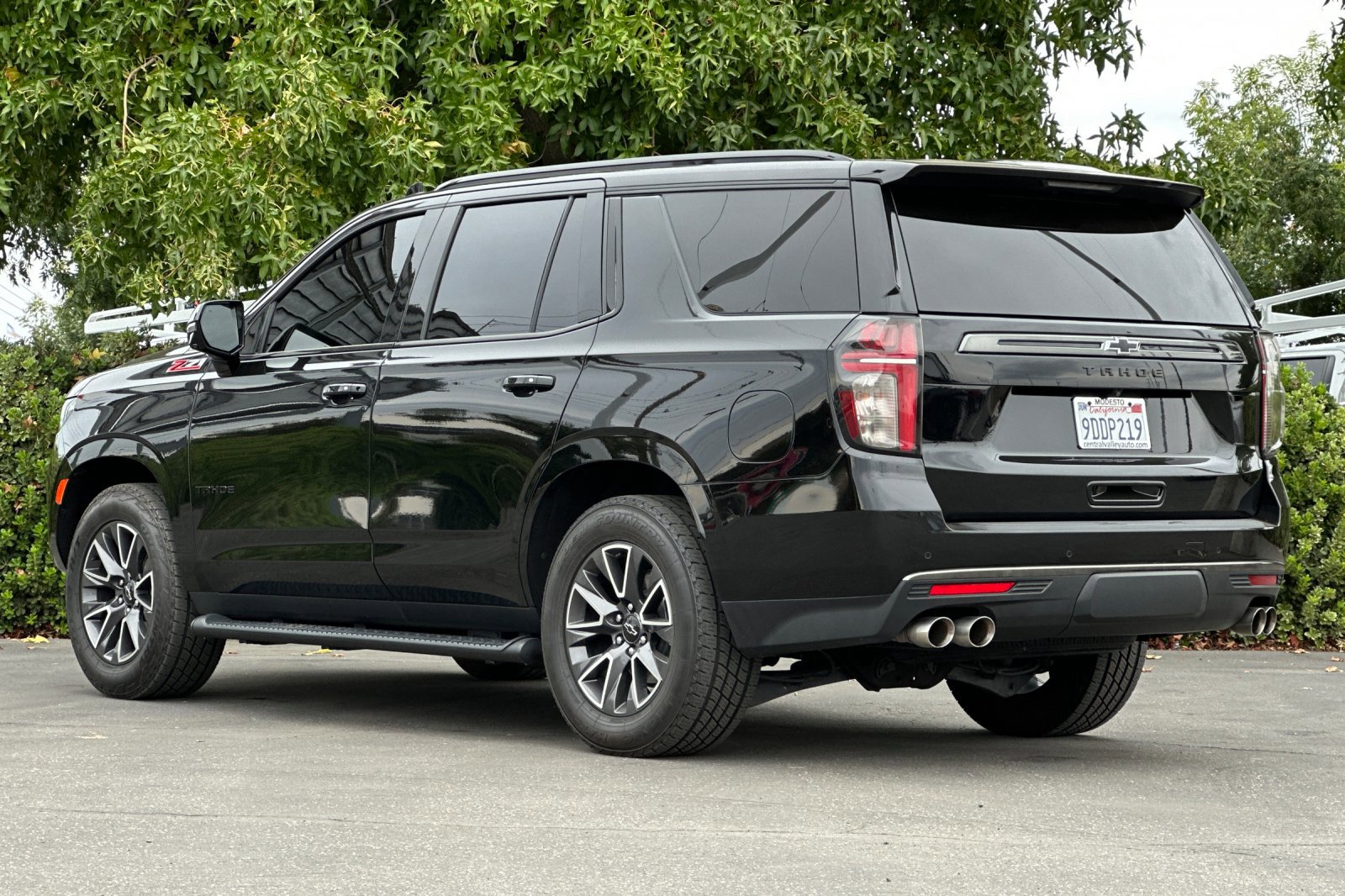 2022 Chevrolet Tahoe Z71 photo 4