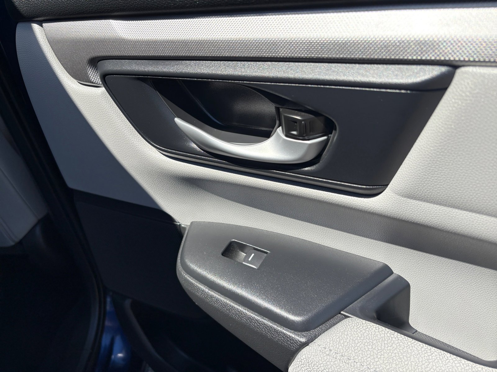 2020 Honda CR-V LX photo 34