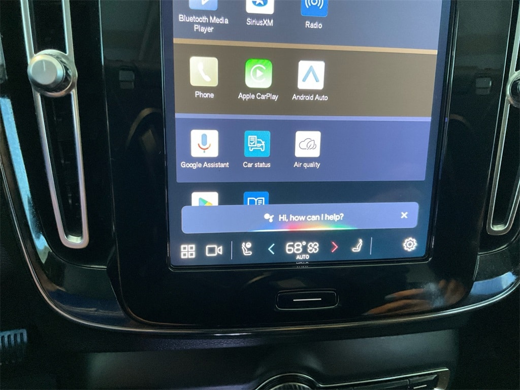 2023 Volvo XC40 AWD Ultimate photo 22