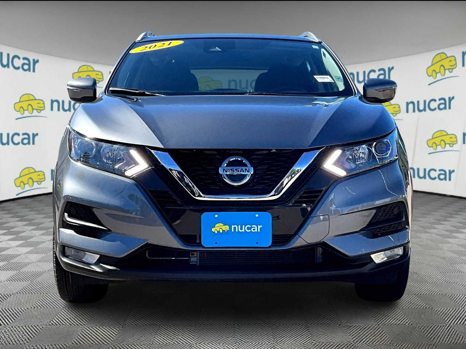 2021 Nissan Rogue Sport SV photo 2