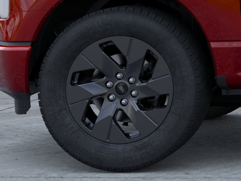 2025 Ford F-150 Lightning photo 19