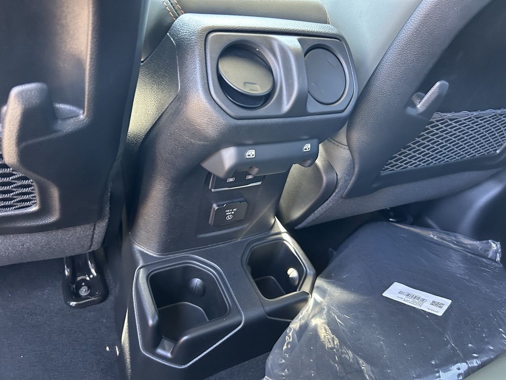 2025 Jeep Gladiator Mojave photo 27