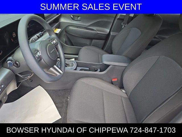 2025 Hyundai Kona SE photo 4