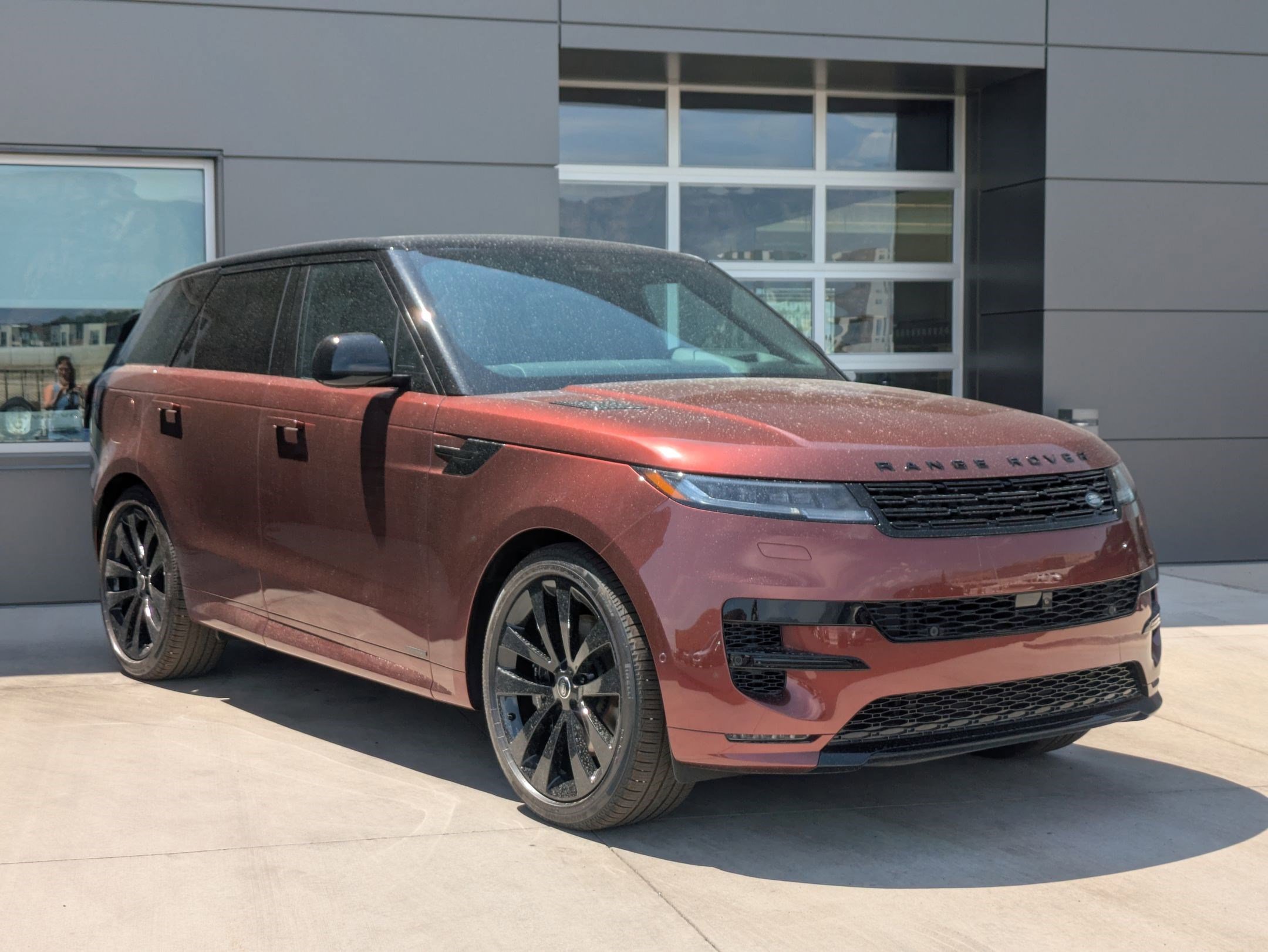2025 Land Rover Range Rover Sport Autobiography photo 3