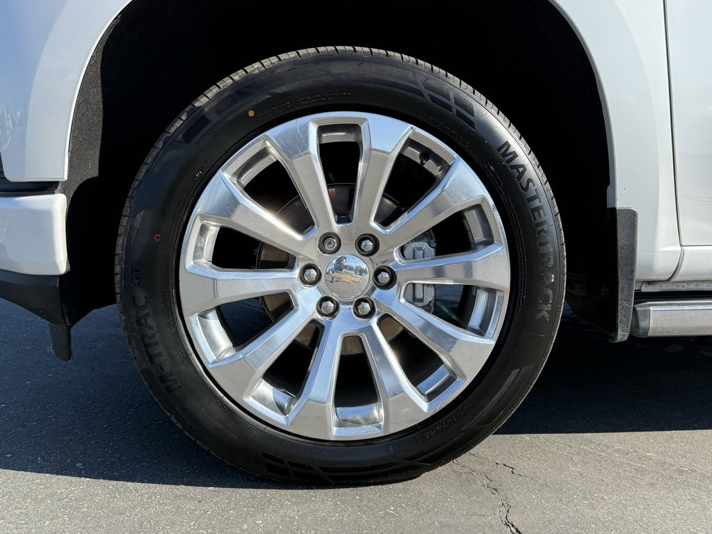 2020 Chevrolet Silverado 1500 High Country photo 4