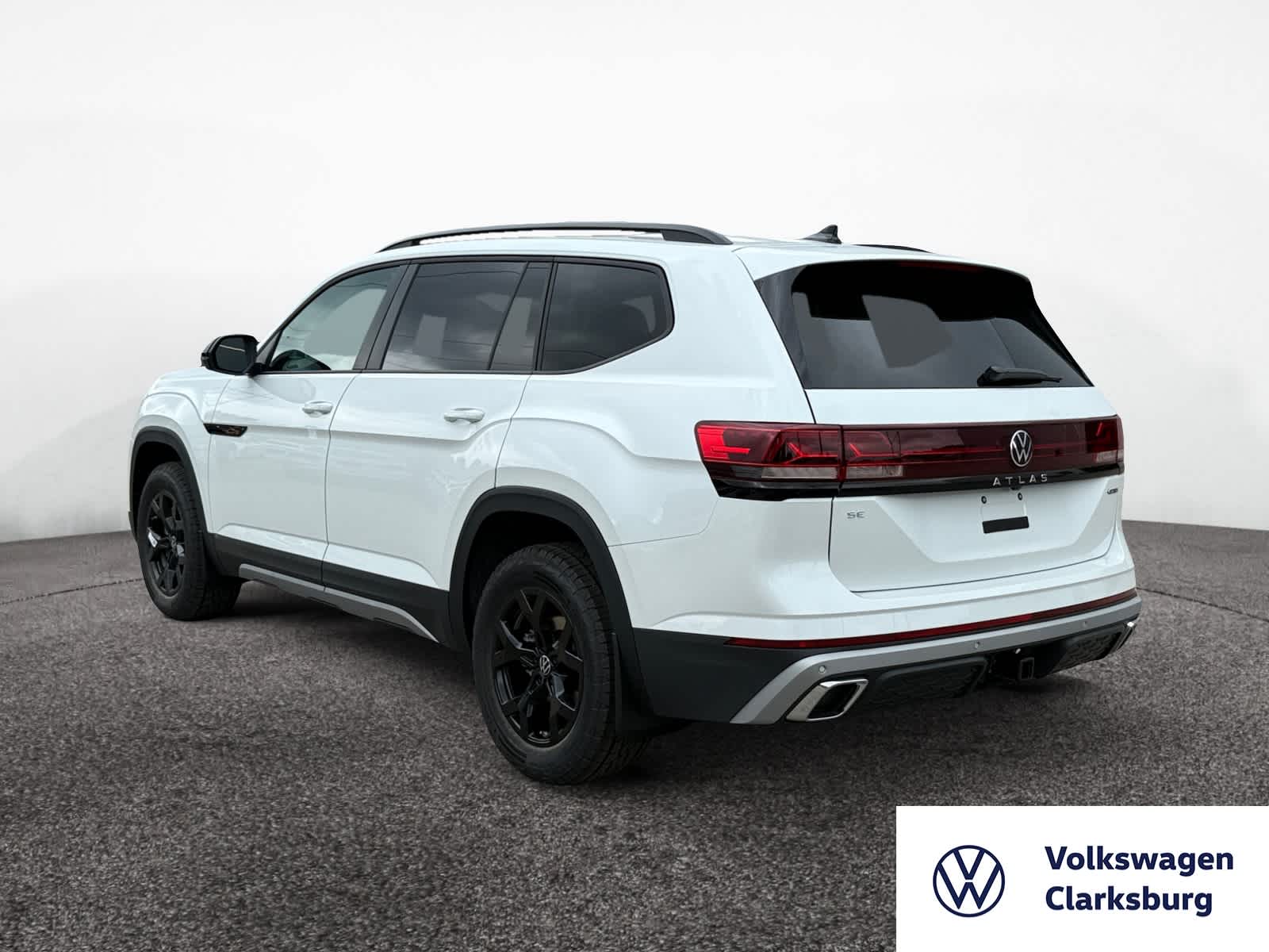 2026 Volkswagen Atlas Peak Edition SE photo 2