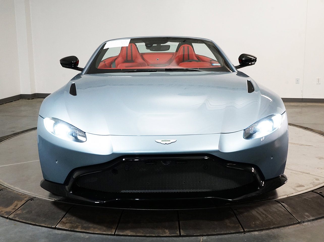 2021 Aston Martin Vantage AM6 photo 4