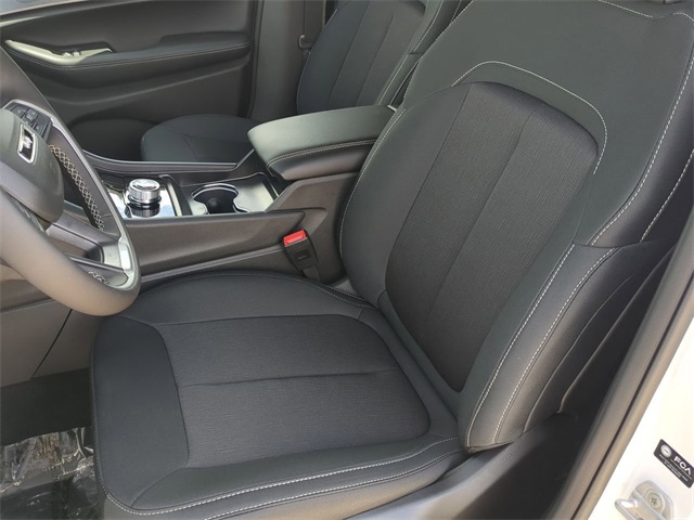 2025 Jeep Grand Cherokee Laredo photo 13