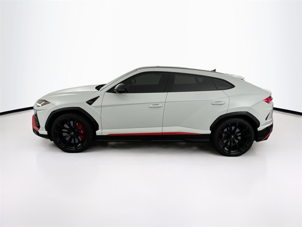 2022 Lamborghini Urus photo 8