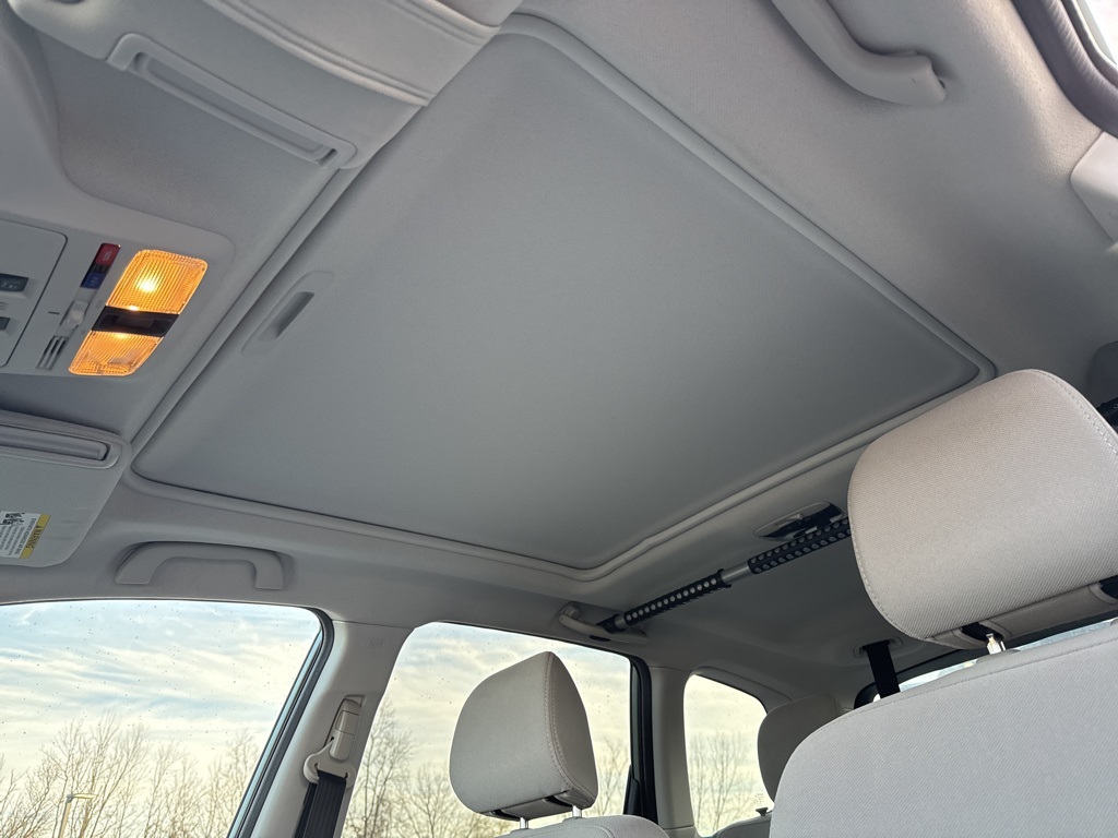 2018 Subaru Forester 2.5i Premium photo 2