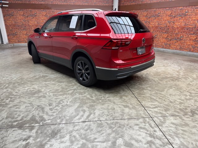 2022 Volkswagen Tiguan SE photo 3