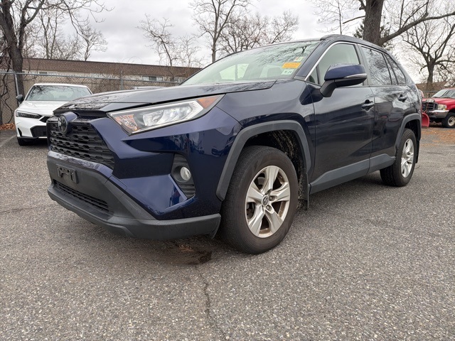 2019 Toyota RAV4 XLE's photo