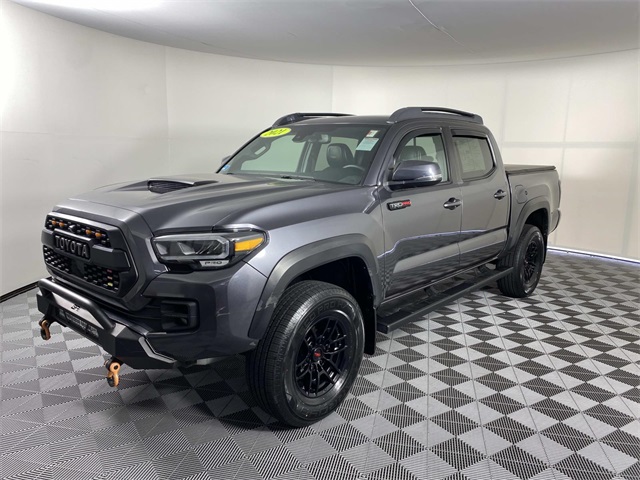 2021 Toyota Tacoma TRD Pro V6 photo 3