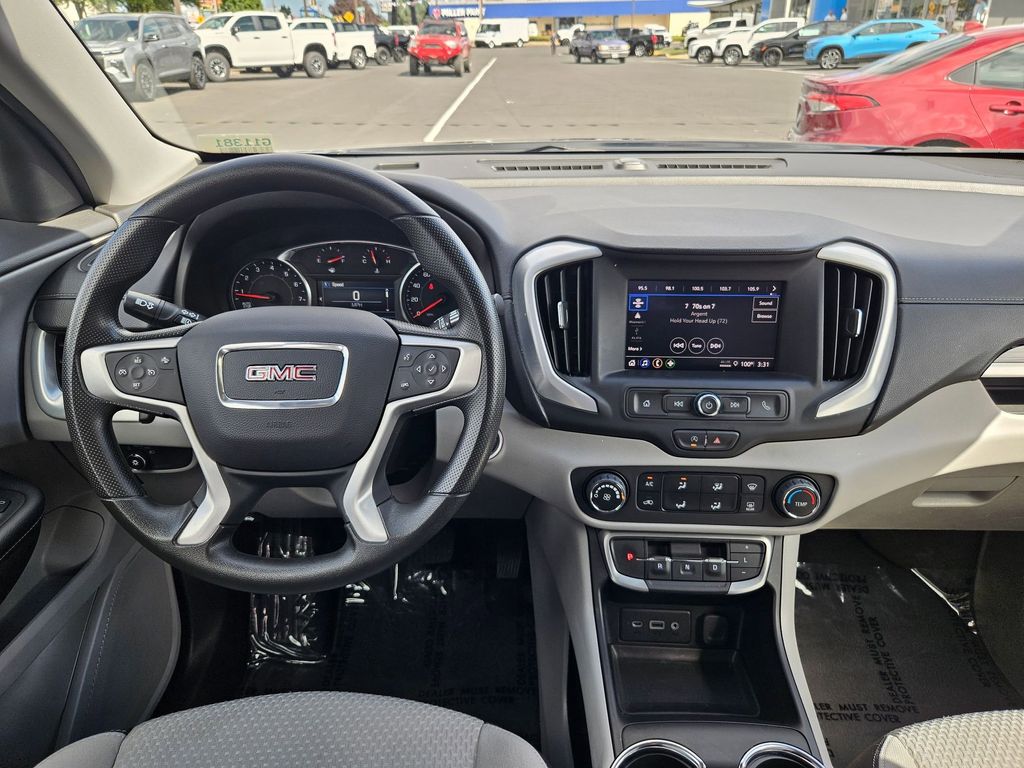 2024 Gmc Terrain SLE photo 24