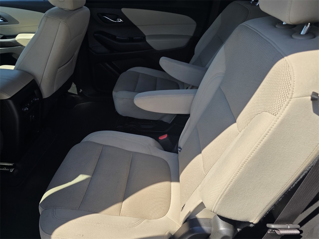 2022 Chevrolet Traverse photo 10