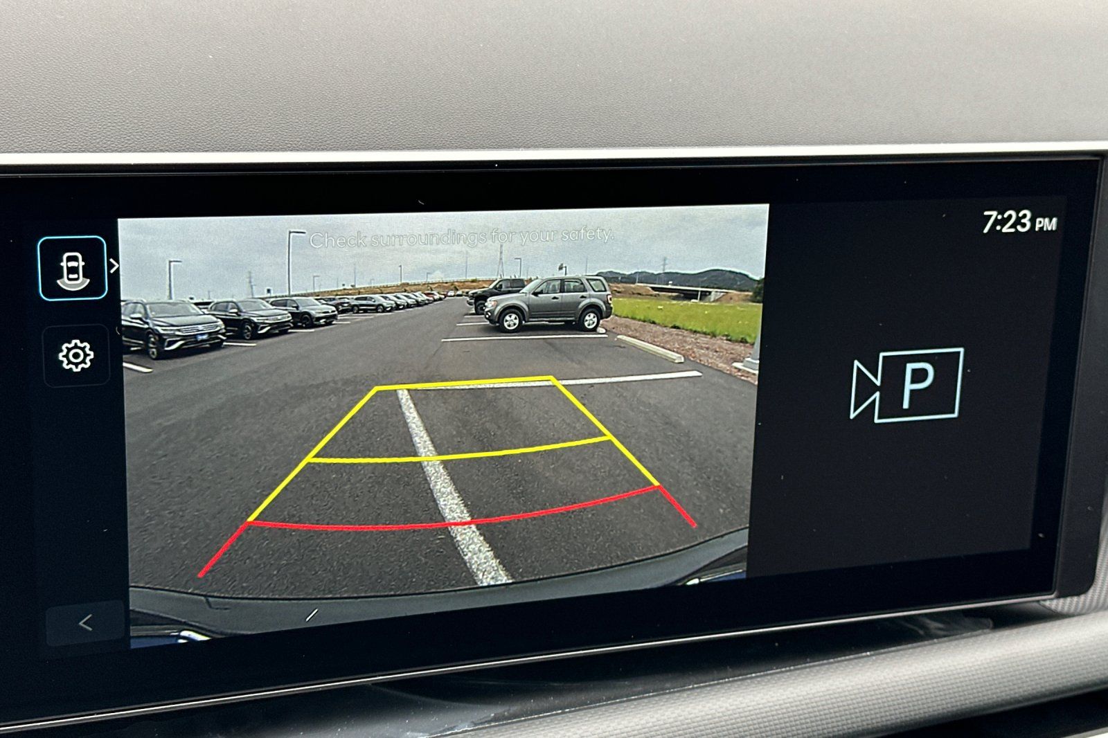 2025 Hyundai Tucson SEL photo 16