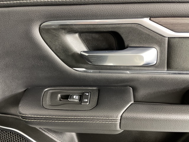 2025 Ram 1500 Laramie photo 11