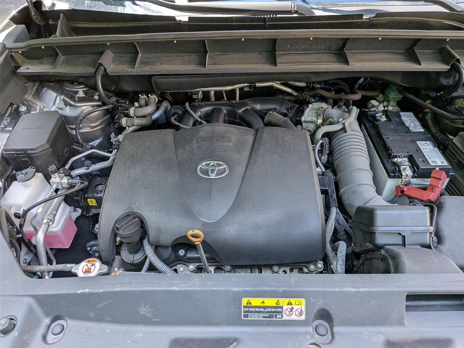 2022 Toyota Highlander XLE photo 37