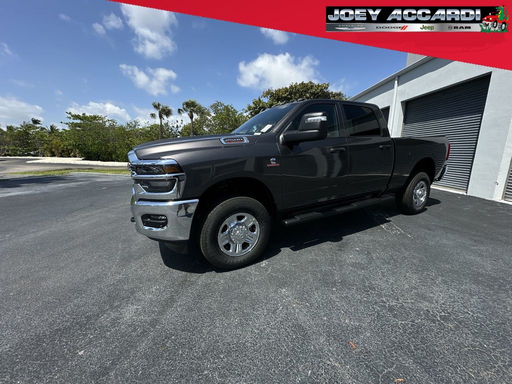 2025 Ram 2500 Tradesman photo 4